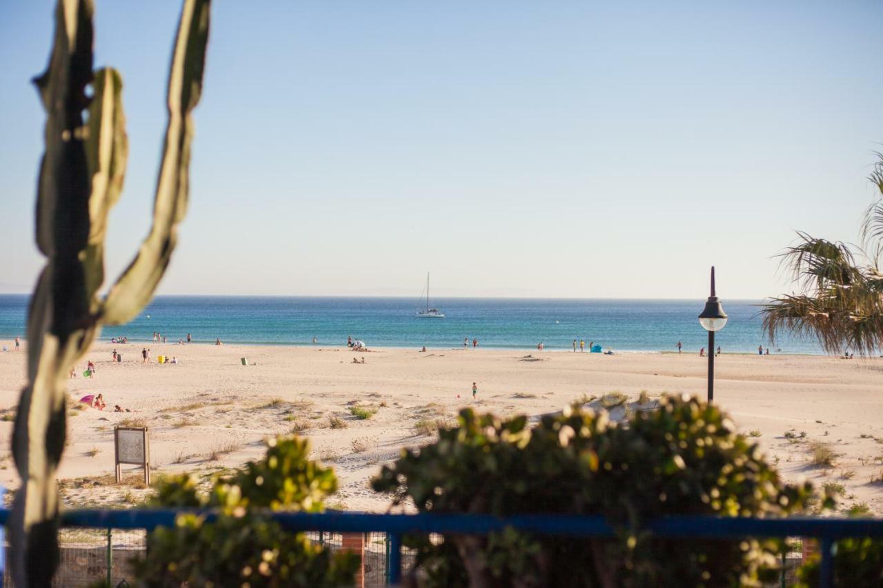 Tarifa Cozy House - Beach Front, Pool, Parking 外观 照片